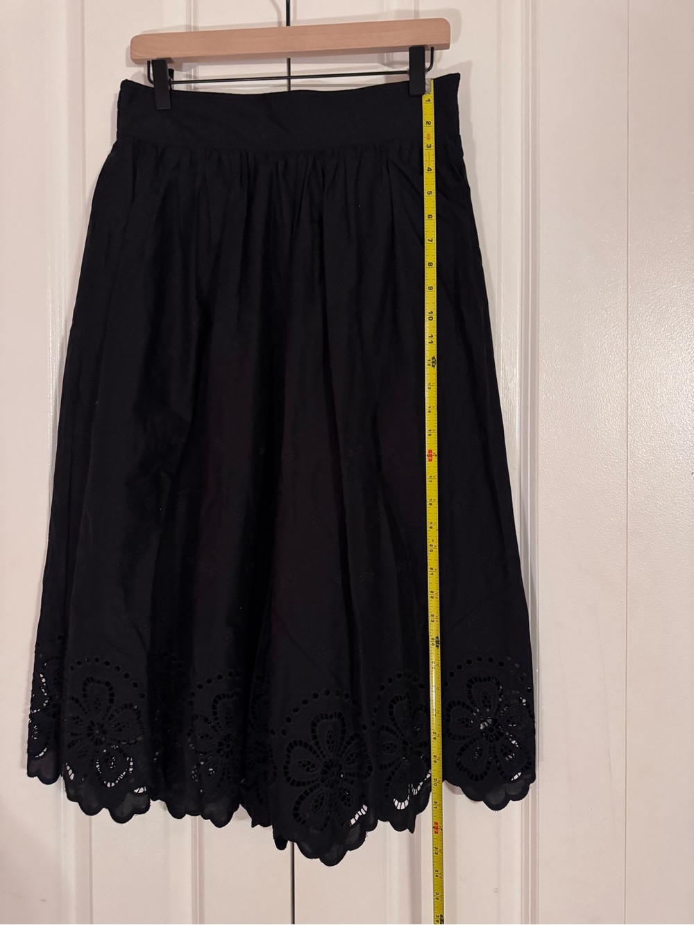 Caroline Constas 2Piece Black
Embroidered Cotton Set Top & Midi
Pants Size M NWT - Picture 13 of 16